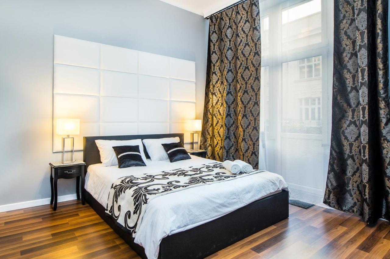 Tribeca City Center Apartments Krakau Buitenkant foto