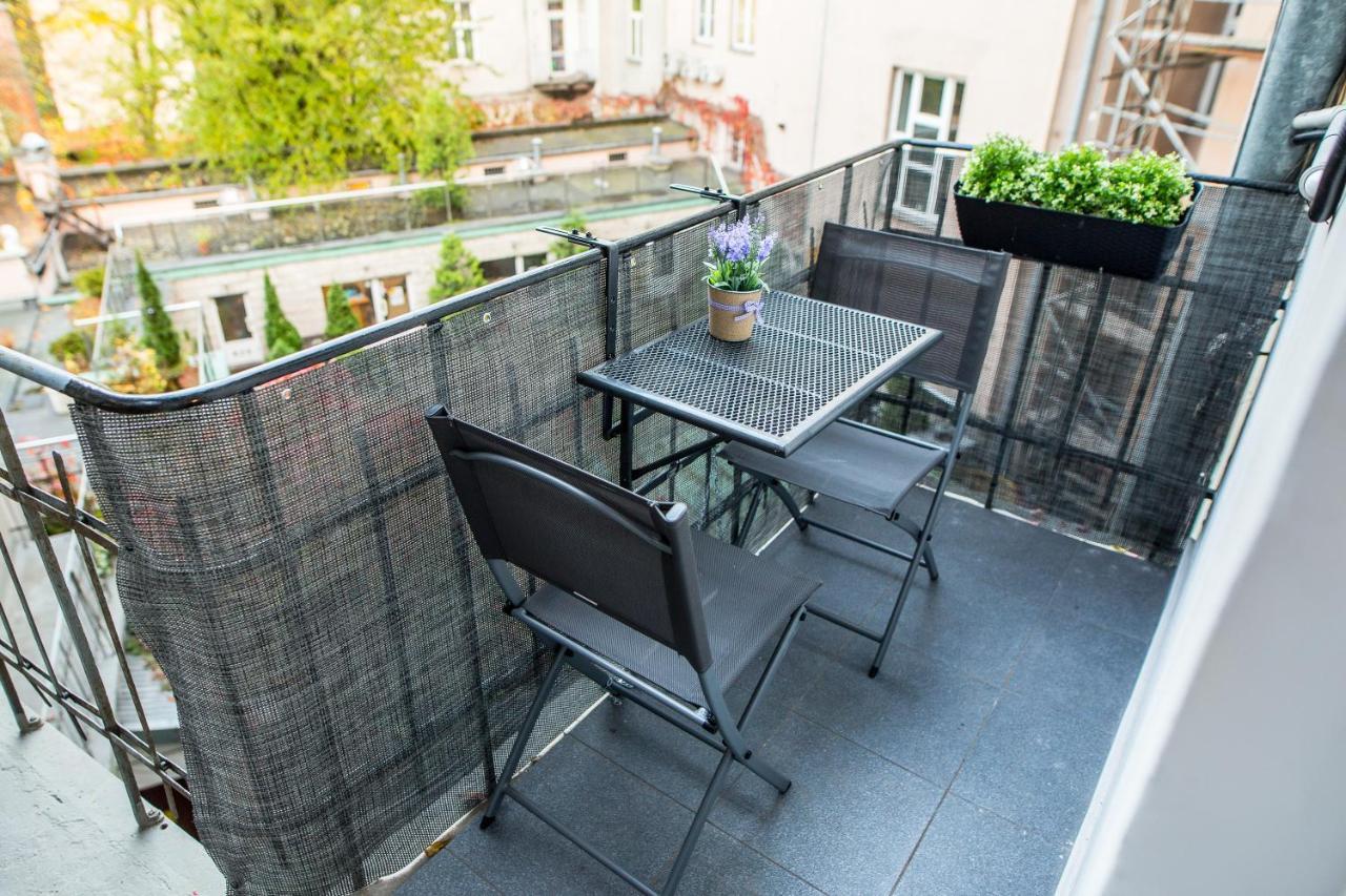 Tribeca City Center Apartments Krakau Buitenkant foto