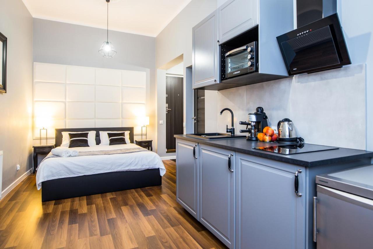 Tribeca City Center Apartments Krakau Buitenkant foto