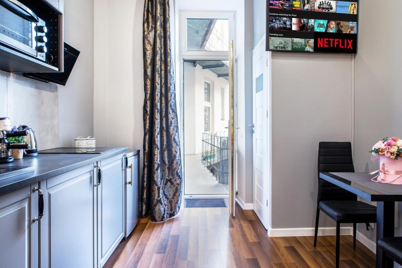 Tribeca City Center Apartments Krakau Buitenkant foto